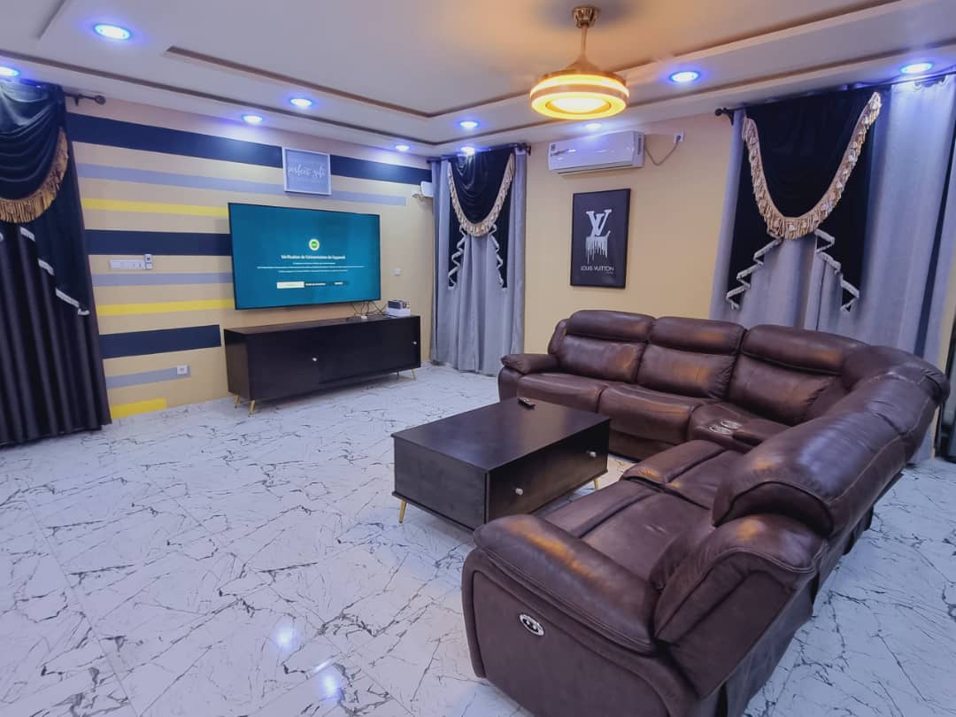 Appartement meublé à louer à Adidogomé – 500000 FCFA/mois