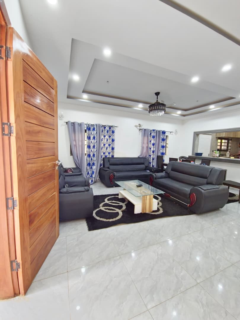 Villa 3 chambres en vente à Agoè Legbassito – 55 millions FCFA