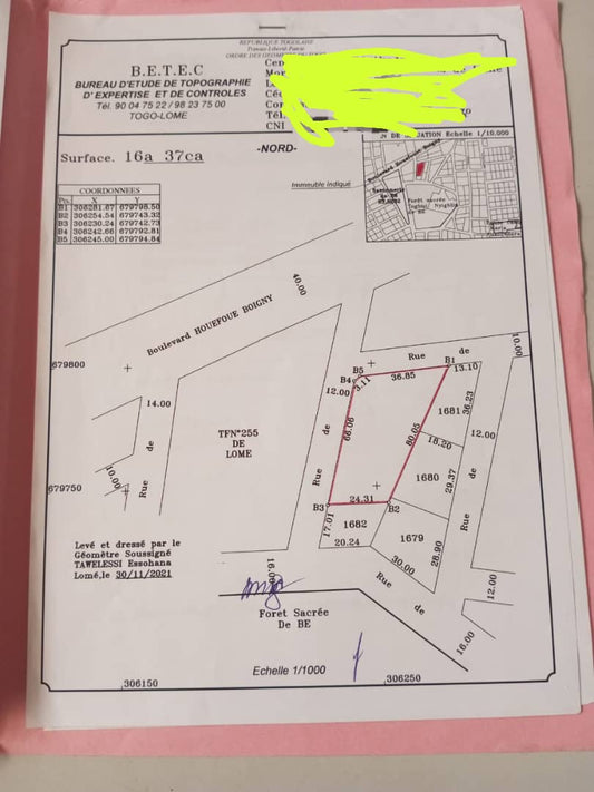 Terrain de 2 lots en vente à Bè Château – 170 millions FCFA
