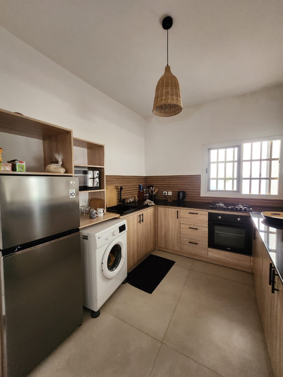Appartement meublé 2 chambres à louer à Baguida – 350 000 FCFA