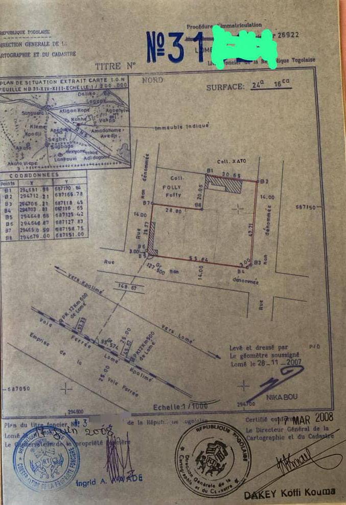 Terrain de 1200 m² en vente en angle de rue à Adidogomé – 70 millions FCFA
