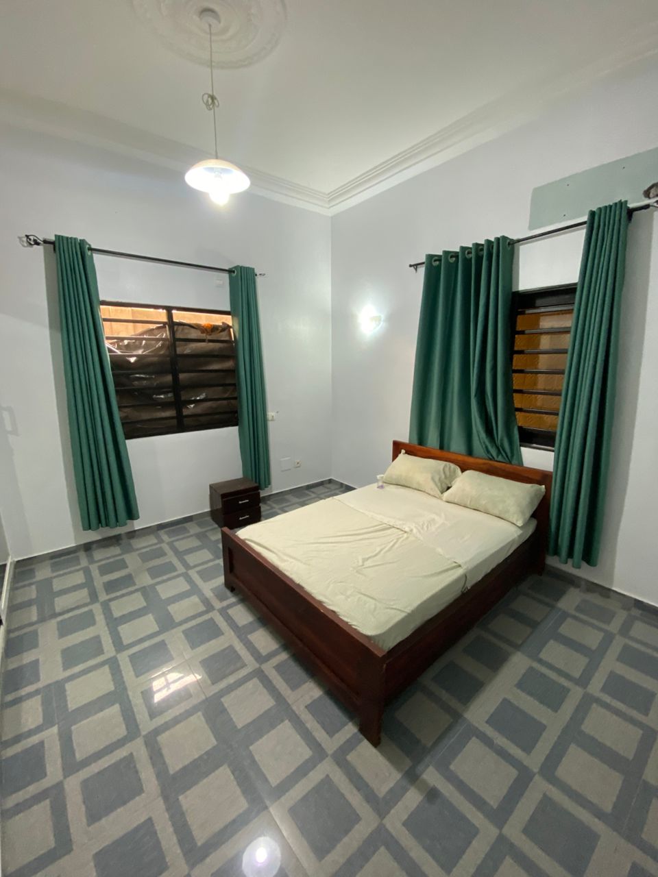 Appartement à louer à CERFER Aéroport – 280000 FCFA