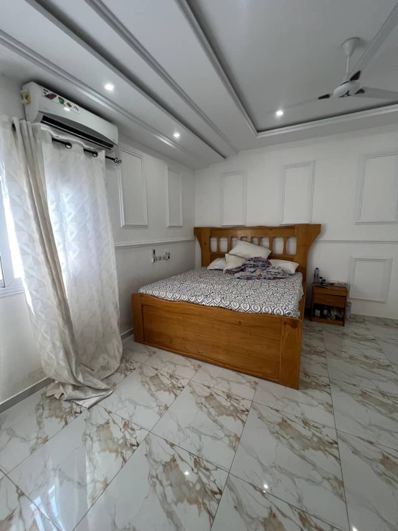 UNE VILLA DUPLEX 3 CHAMBRES À VENDRE À ADIDOGOMÉ APÉDOKOÈ