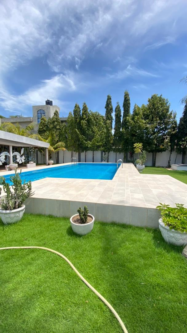 Villa 5 chambres à louer à Baguida – 2 500 000 FCFA