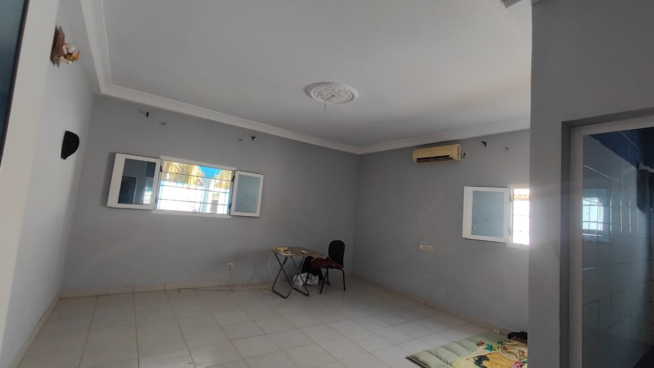 Villa à louer à AmandaHome – 250000 FCFA