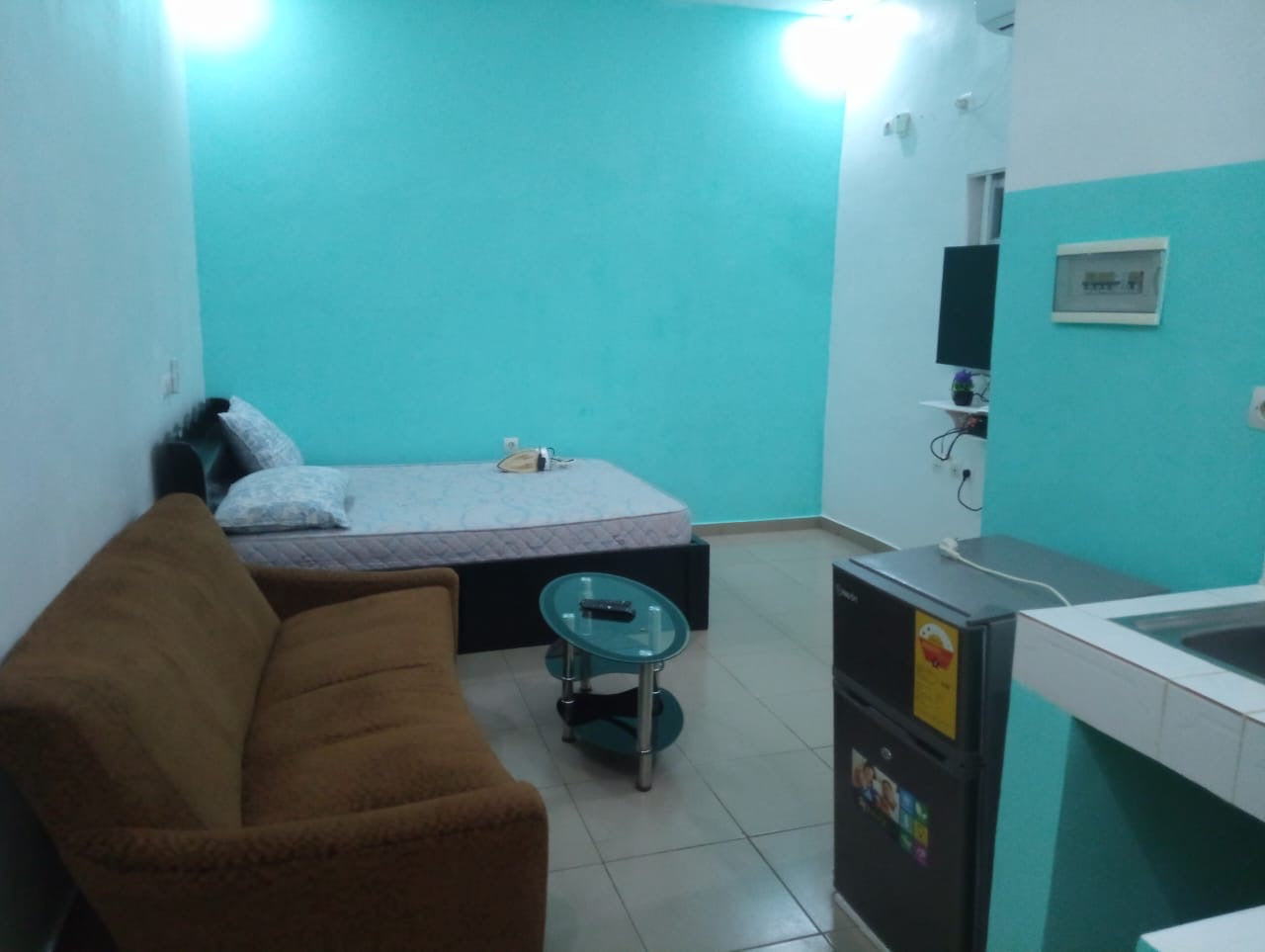 Studio meublé à louer à Fransicain – 150 000 FCFA par mois