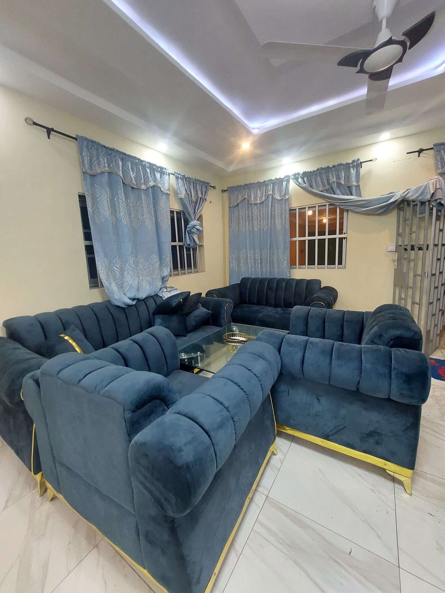 Villa 2 chambres meublée à louer à Avepozo – 300 mille FCFA