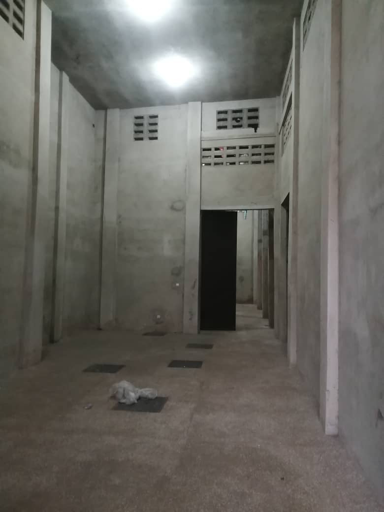 À LOUER : ENTREPÔTS À ABLOGAMÉ