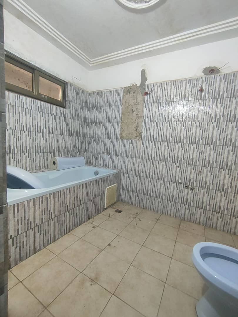 VILLA 7 PIÈCES À VENDRE – KÉGUÉ KÉLÉGOUGAN (FACE GOUDRON)