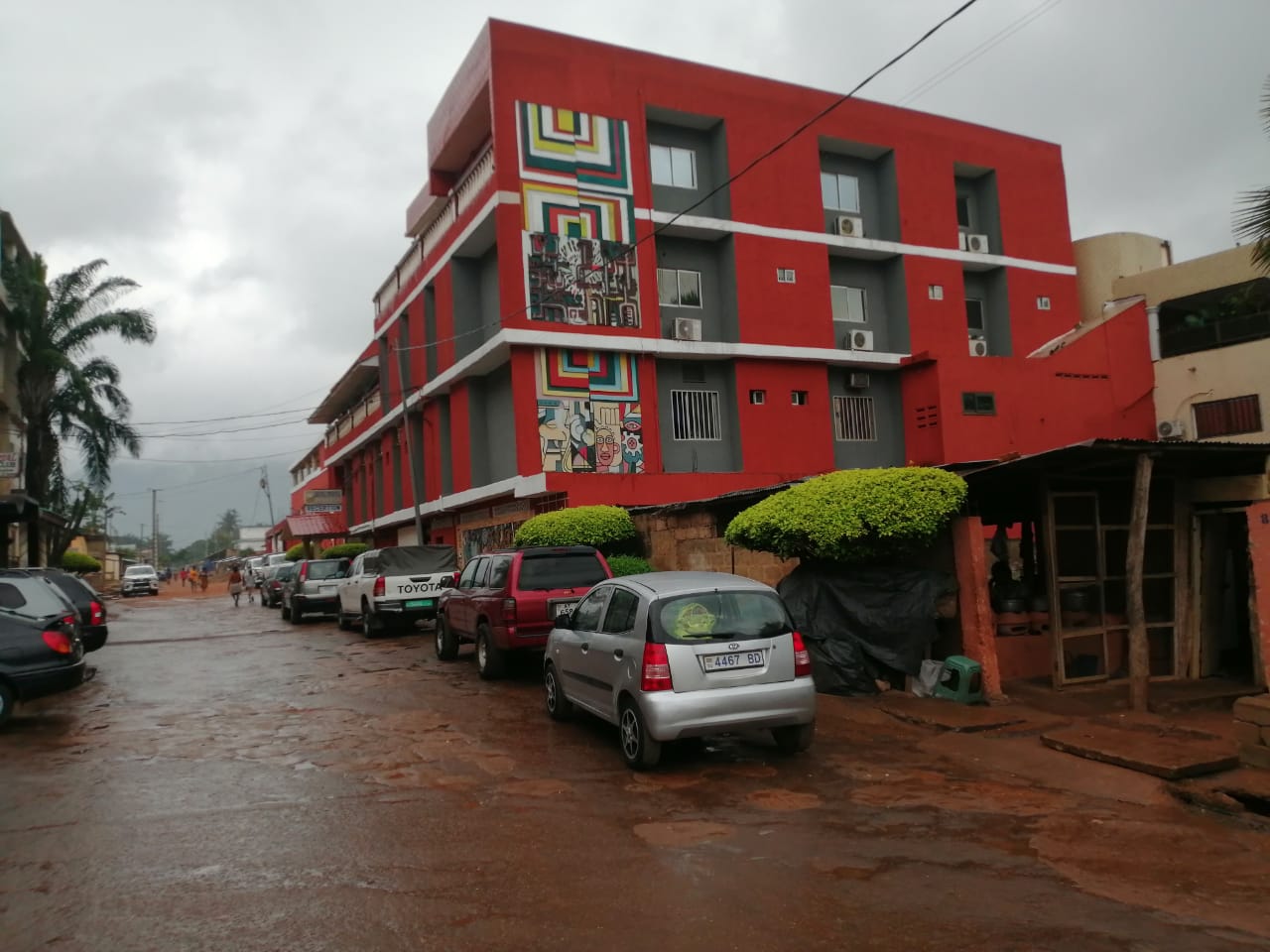 À VENDRE HÔTEL À KPALIMÉ – 7956m² DANS UN LIEU TOURISTIQUE