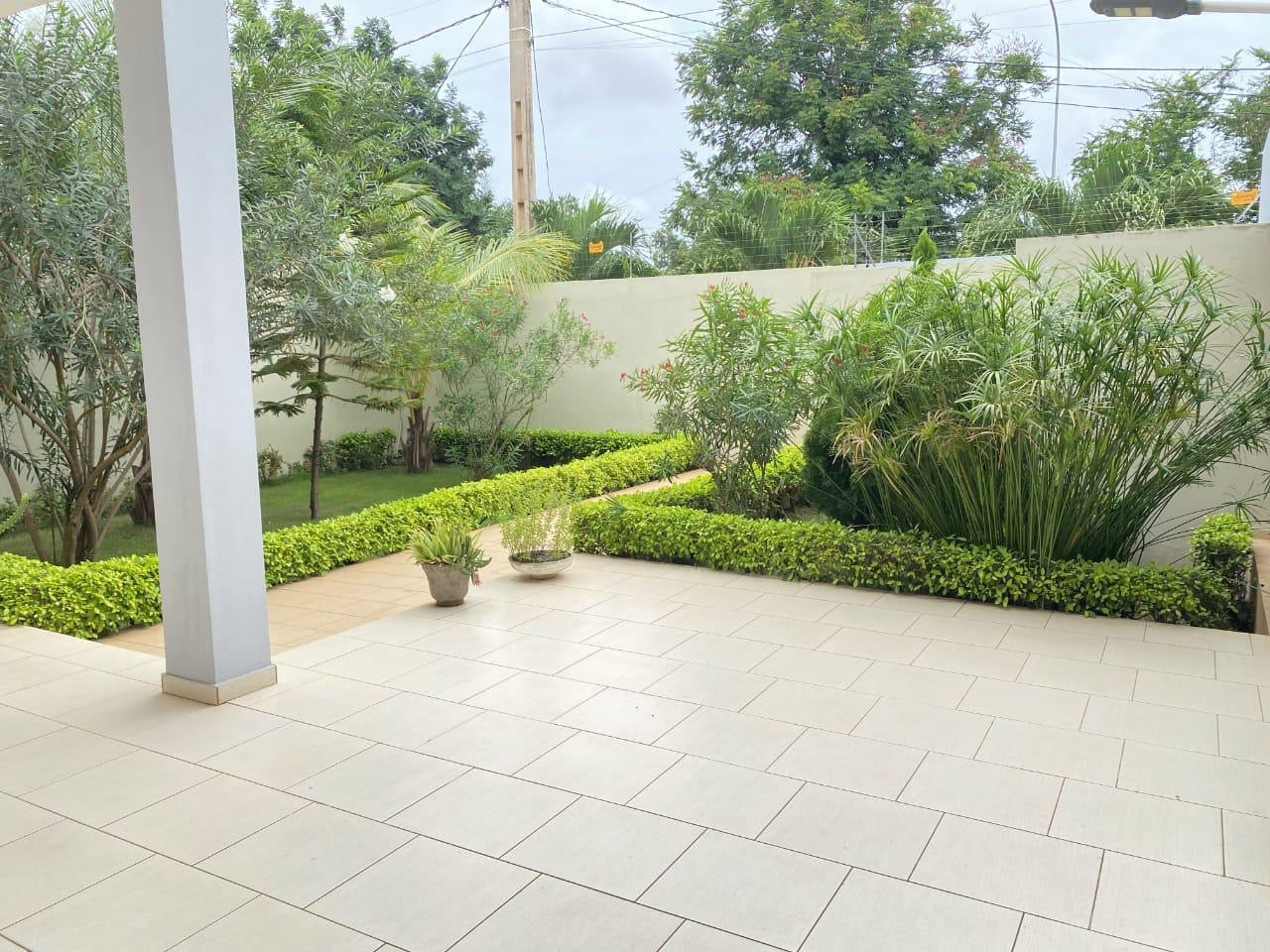 Villa duplex à louer à Agoè Cacaveli – 1.500.000 FCFA