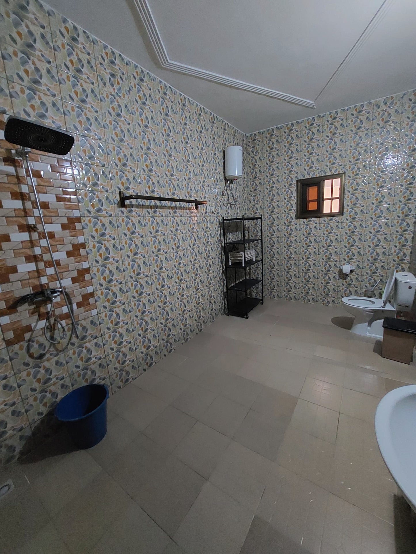 Appartement meublé 3 chambres à louer à Avepozo – 300000 FCFA