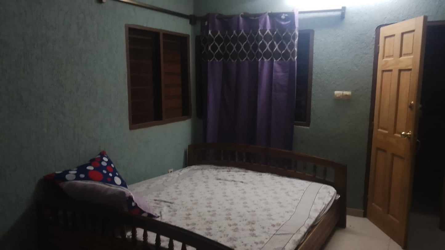 UN HÔTEL À VENDRE À AGOÈ ASSIYEYE FIOVI