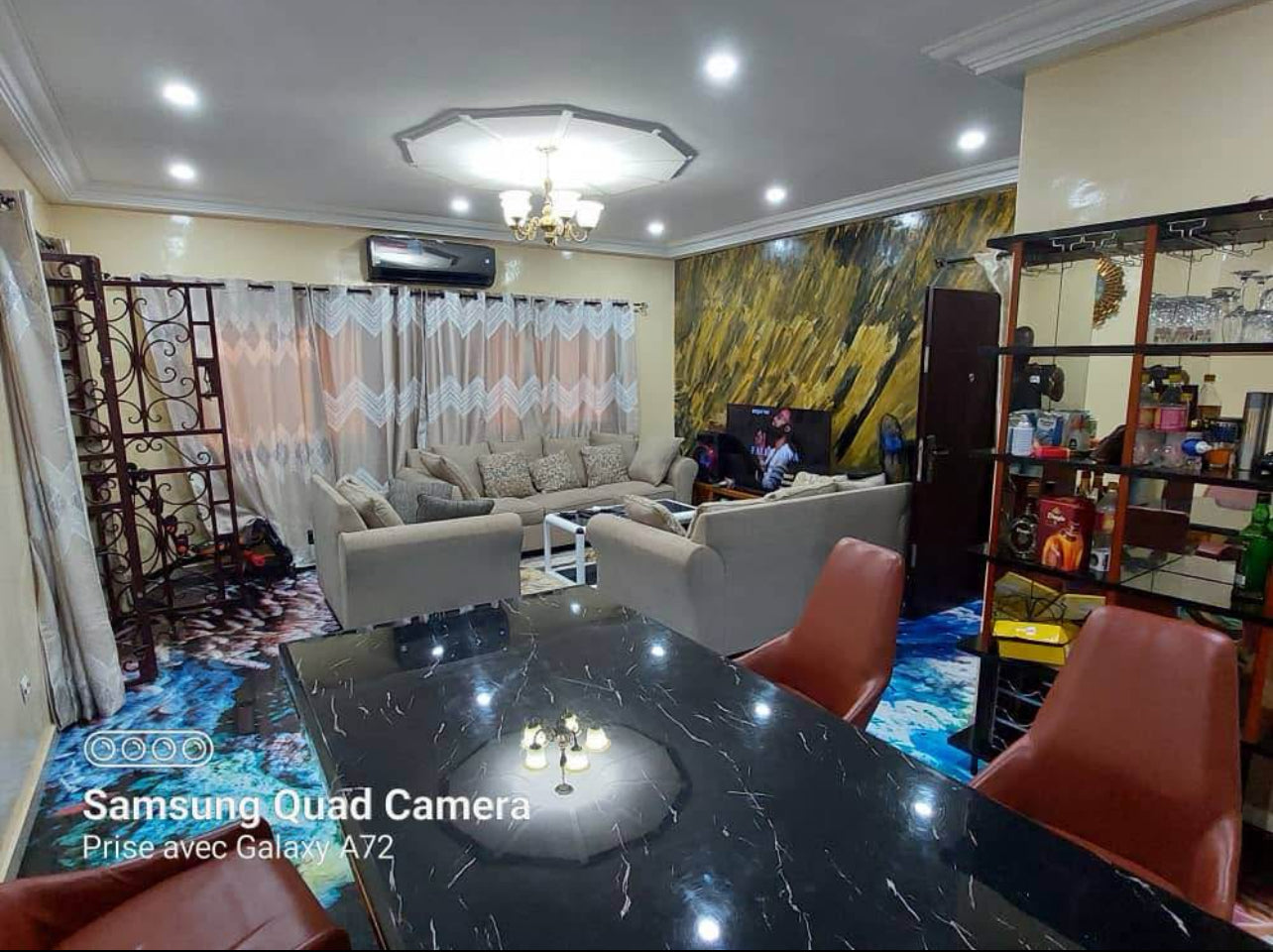 VILLA 4 PIÈCES À VENDRE À AGOÈ KOSHIGAN – PROXIMITÉ CLINIQUE BARAKAT | 1er TAMPON OTR