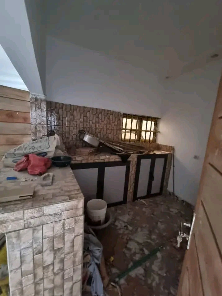 Villa en vente à SEGBÉ Akato – 25 millions FCFA