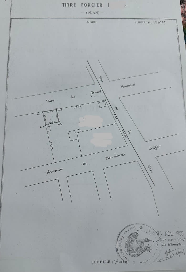 Terrain de 191 m² en vente au bord du goudron à Assigamé – 150 millions FCFA