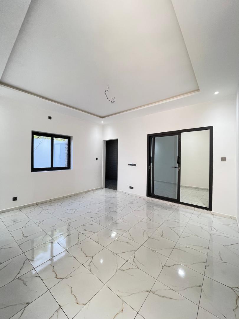 Villa à vendre à Zanguéra – 65 Millions FCFA