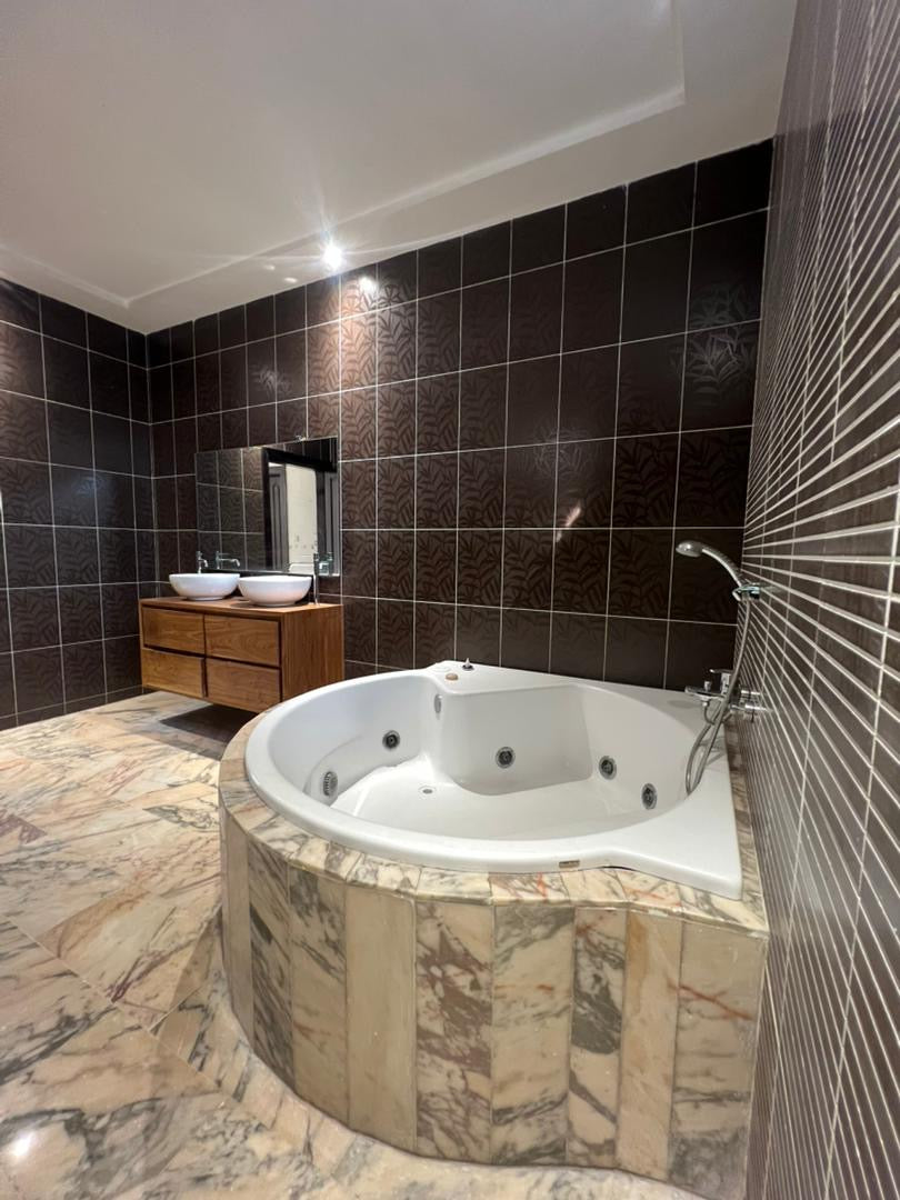 UNE VILLA À VENDRE À TOKOIN CASABLANCA