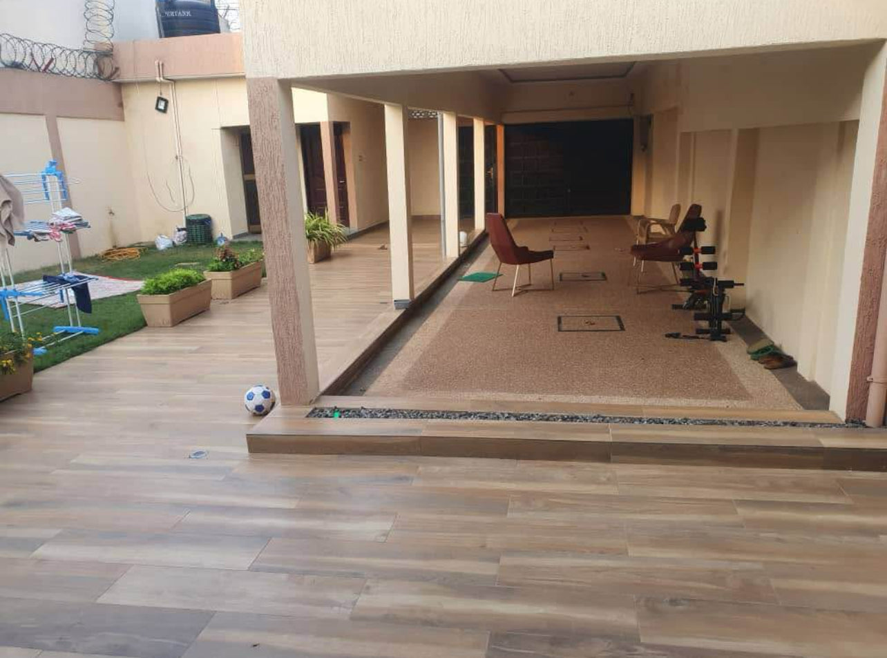VILLA 4 PIÈCES À VENDRE À AGOÈ KOSHIGAN – PROXIMITÉ CLINIQUE BARAKAT | 1er TAMPON OTR