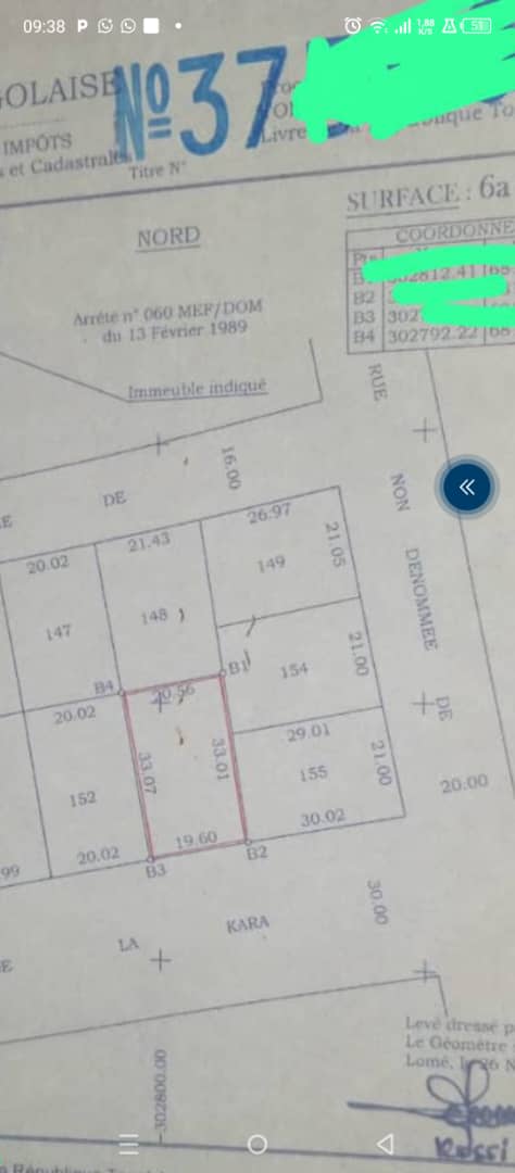 Terrain de 600 m² en vente en bord du goudron à Adéwui – 130 millions FCFA