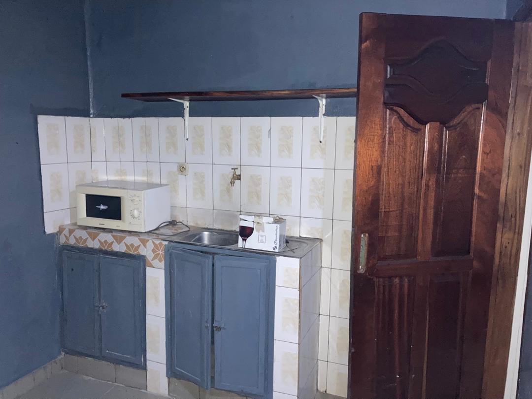 Villa 6 chambres en vente à la Cité Aéroport – 60 millions FCFA