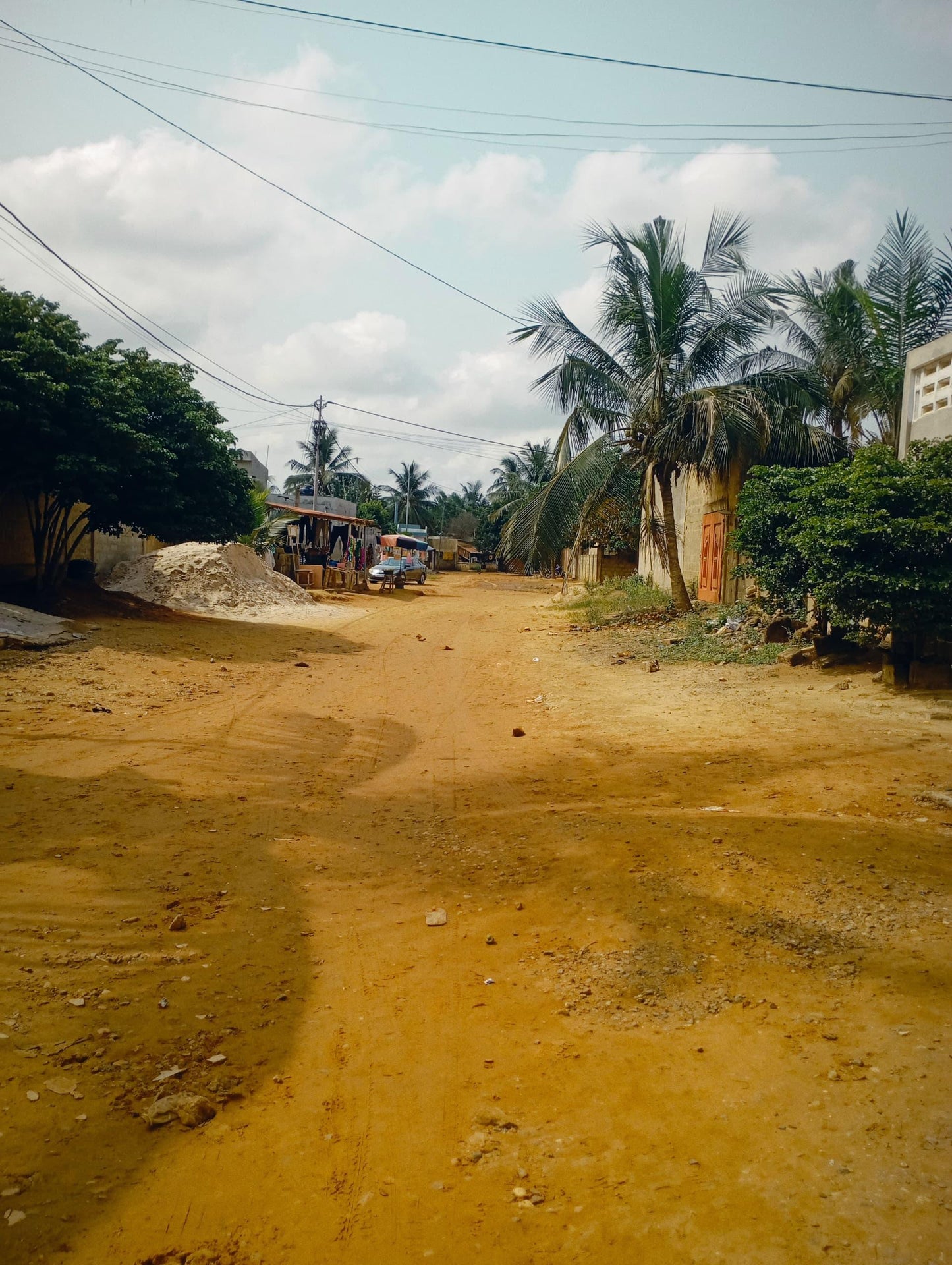 Terrain de 300 m² en vente à Agoe Sogbossito – 15 millions FCFA