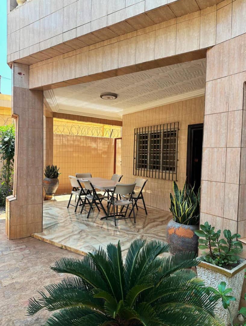 Villa à vendre à Hédzranawoé – 350 Millions FCFA