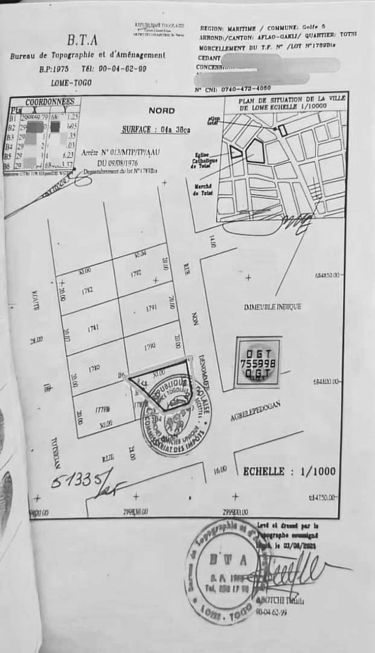 Terrain de 438 m² en vente à Totsi – 75 millions FCFA