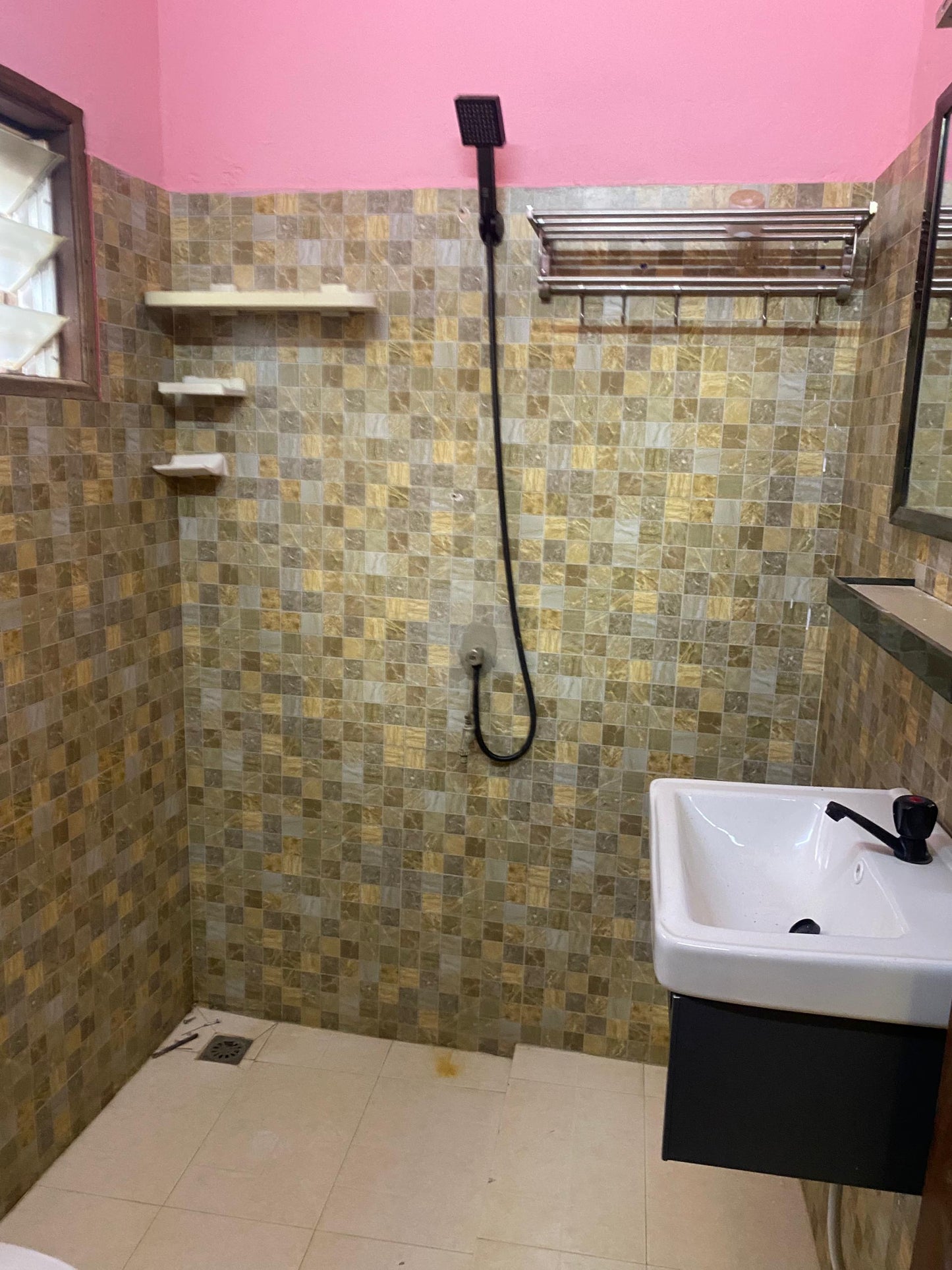 Villa 2 chambres en vente à Agoè Camp GP – 35 millions FCFA