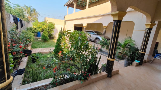 Villa à louer à Agoè Sogbossito – 350000 FCFA