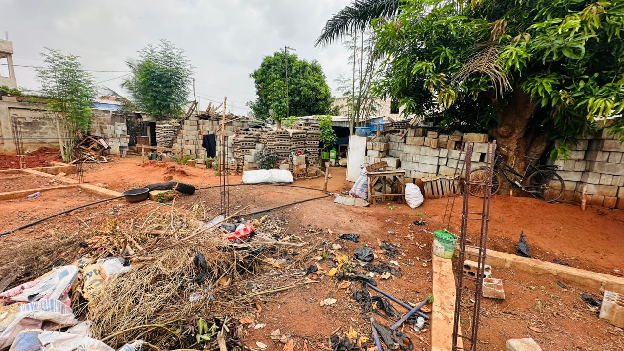 Terrain 1/2 lot en vente à Kégué – 22 millions FCFA