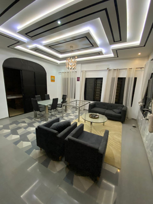 Appartement à louer à CERFER Aéroport – 280000 FCFA