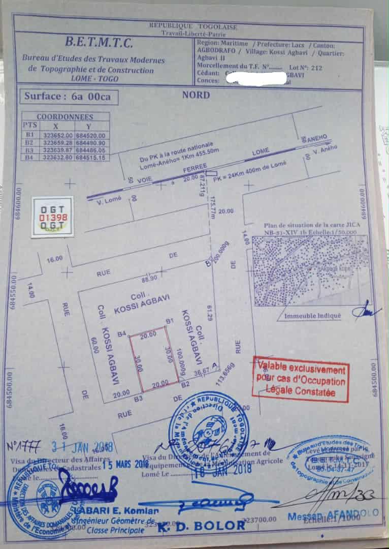 Terrain de 300 m² en vente à Agbavi 2 – 13 millions FCFA