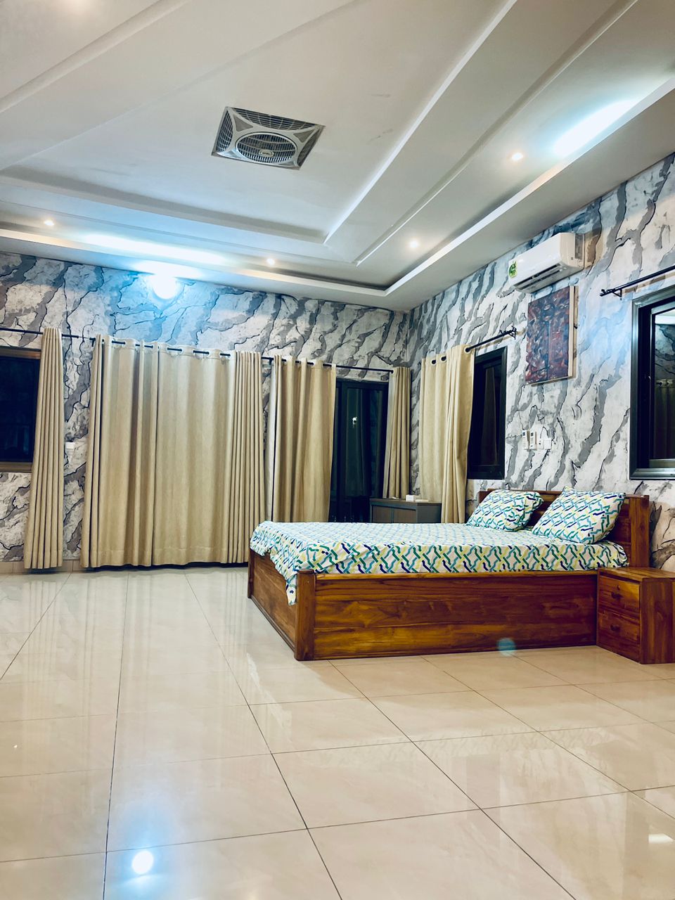 Villa Duplex meublée 4 chambres à louer à Nukafu – 950000 FCFA par mois