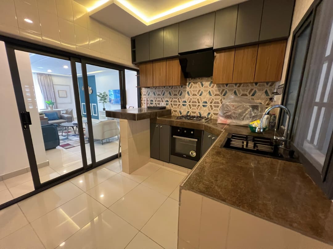 Appartement meublé à louer à Avenou – 650000 FCFA