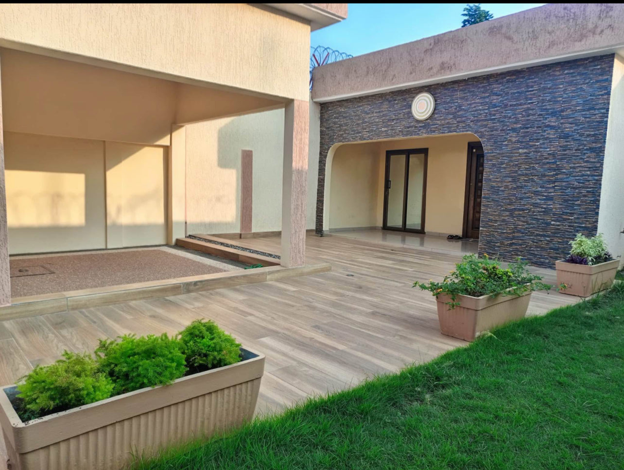 VILLA 4 PIÈCES À VENDRE À AGOÈ KOSHIGAN – PROXIMITÉ CLINIQUE BARAKAT | 1er TAMPON OTR