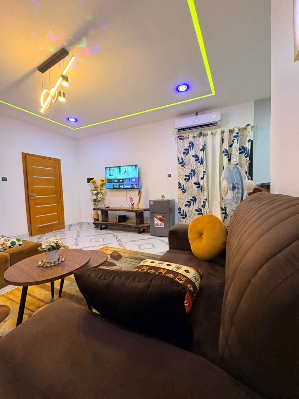 Studio meublé en location à Totsi Gbinkomé – 200000 FCFA / mois