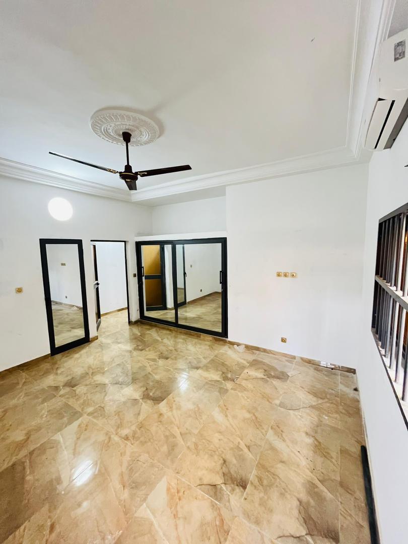 Villa 3 chambres en vente à Kégué Adougba – 150 millions FCFA
