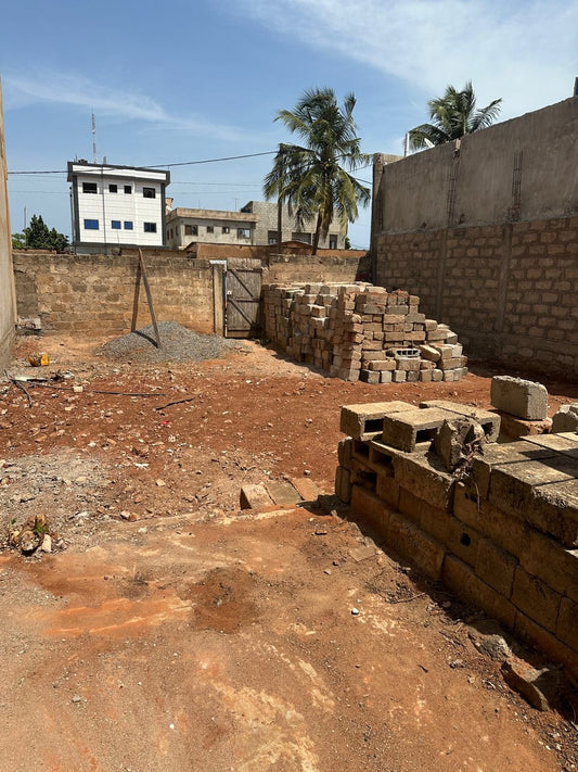 Terrain de 150 m² en vente à Hedzranawoé – 15.000.000 FCFA