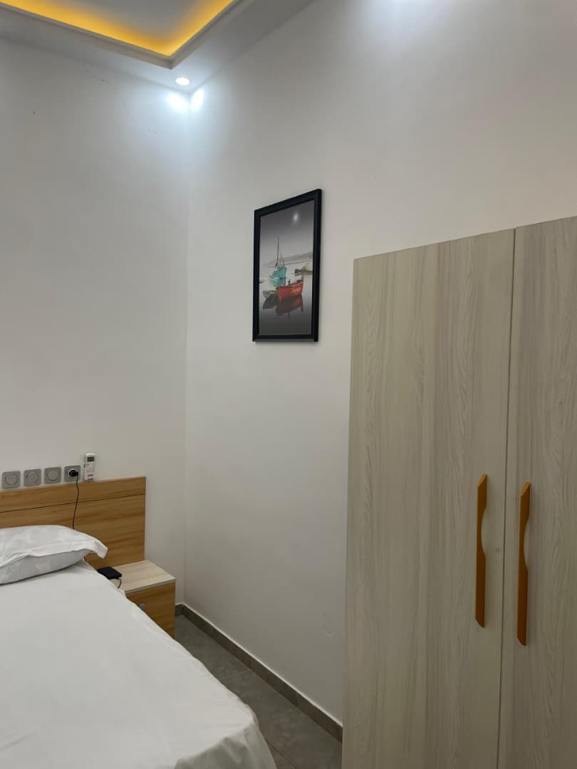 Appartement meublé à Lomégan – 230000 FCFA