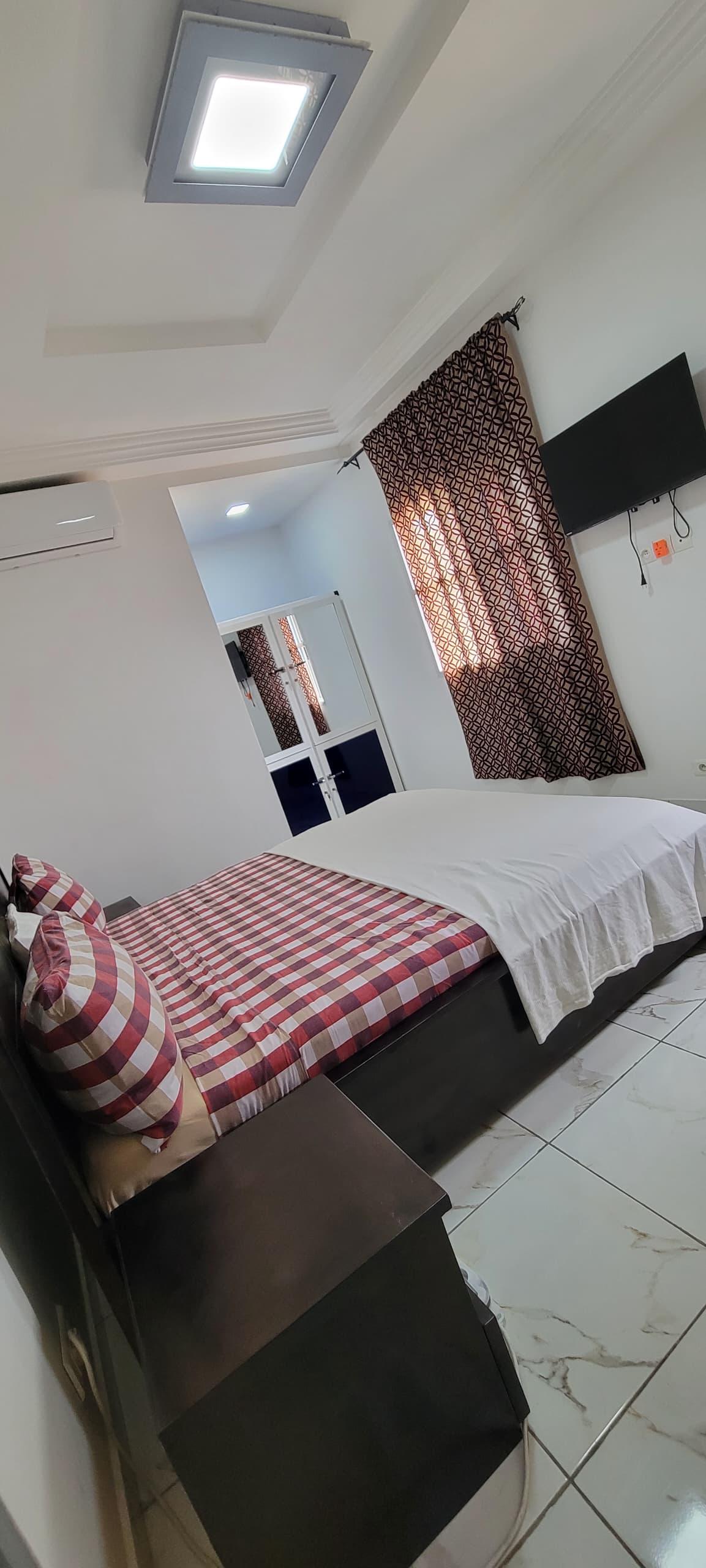 Appartement 1 chambre à louer meublé à Avepozo – 250 000 FCFA