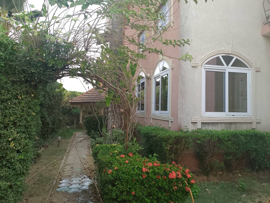 VILLA 4 PIÈCES À VENDRE À ADIDOGOMÉ SAGBADO – 600 m² | TITRE FONCIER