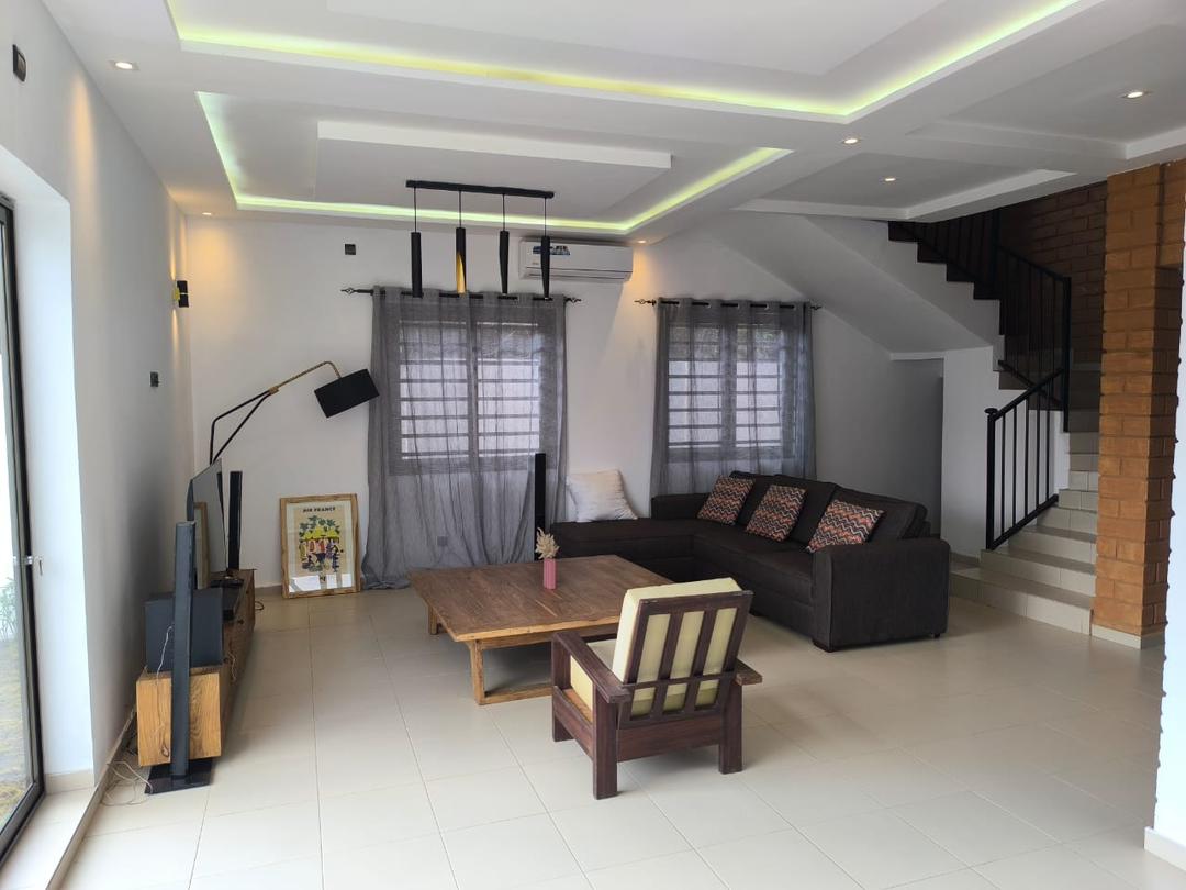 Terrain de 600 m² en vente à Forever – 90 millions FCFA