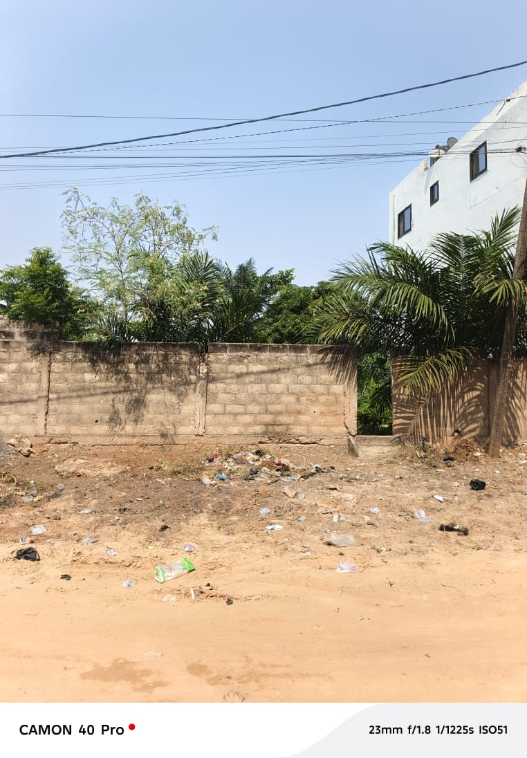 Terrain à vendre à Agoê – 30 Millions FCFA