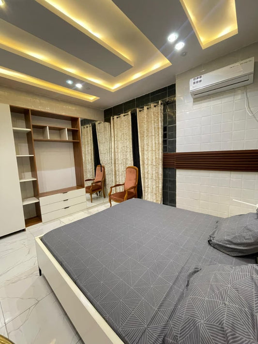 Appartement meublé de 3 chambres haut standing à Agoè Minamadou – 500000 FCFA mensuel