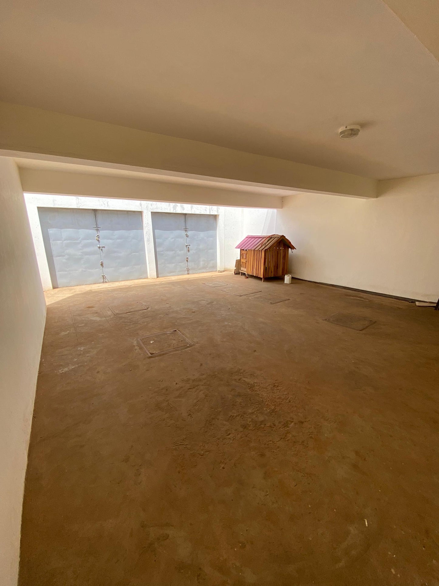 VILLA DUPLEX 5 CHAMBRES À LOUER À TOTSI 2N