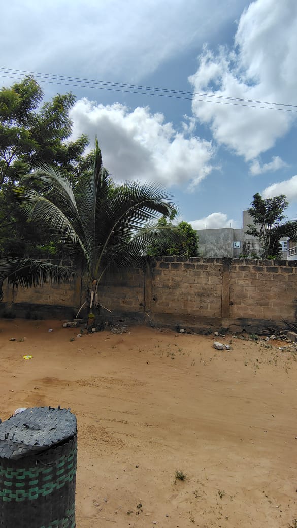 Terrain 1 lot en vente à Adidogomé – 27 millions FCFA