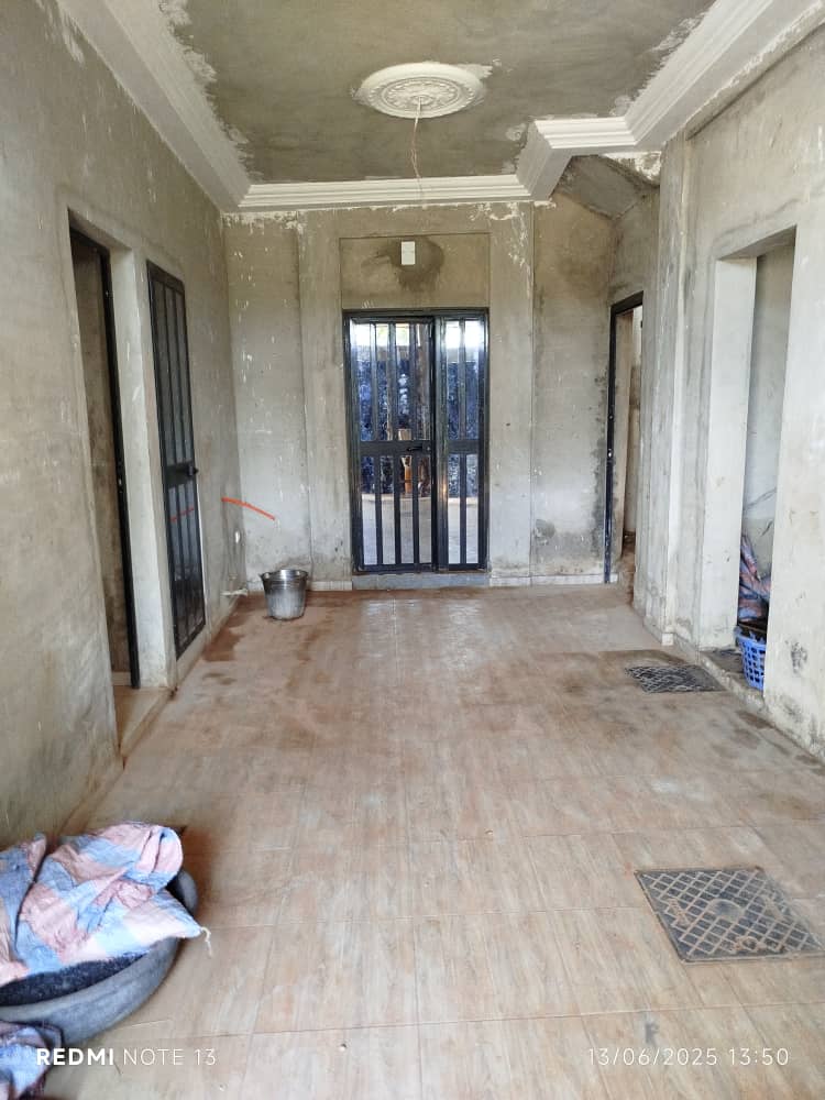 Villa 2 chambres en vente à Agoè Legbassito Atiomé – 25 millions FCFA