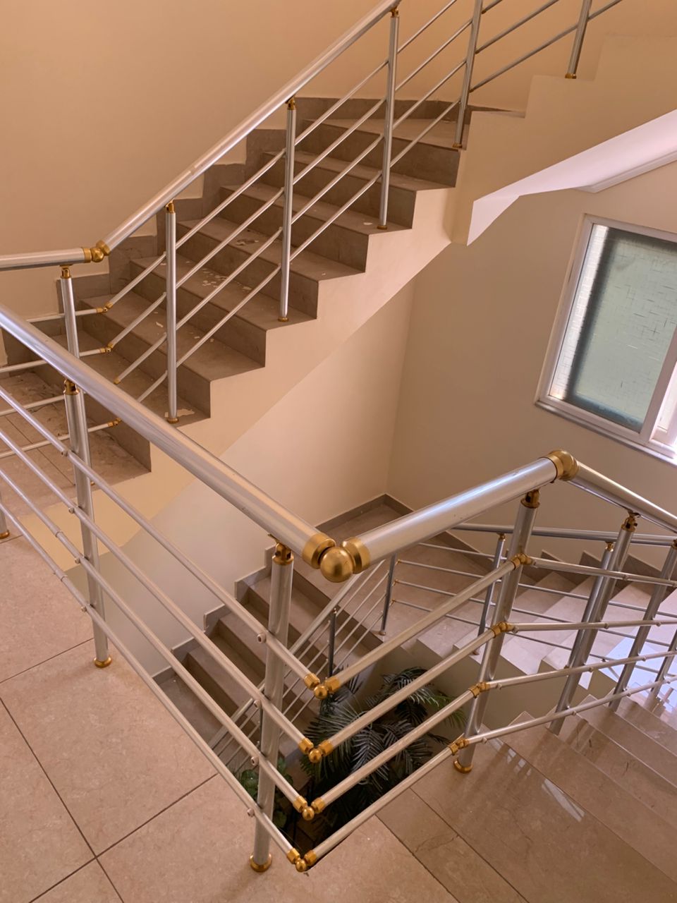 Villa 7 chambres en vente à Agoè Minamadou – 300 millions FCFA