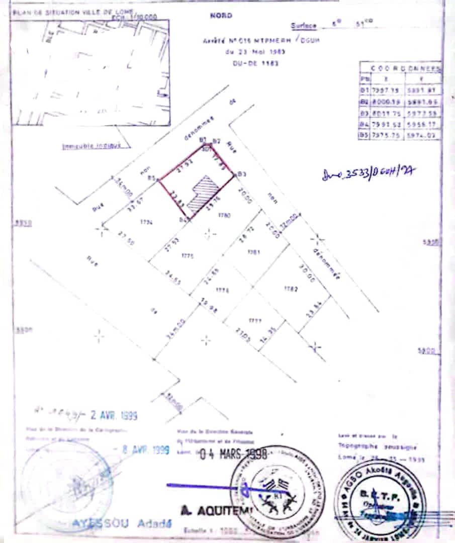 Terrain de 651 m² avec ancienne villa 4 chambres à vendre à Kégué – 70 millions FCFA